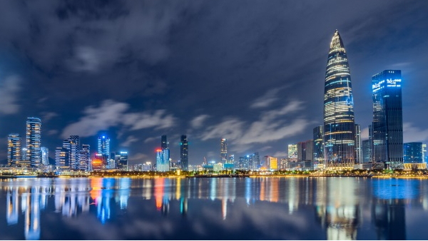 城市夜景照明設計中如何捕捉建筑的藝術？