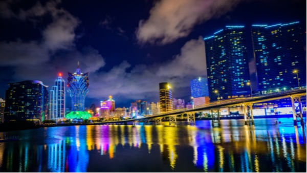 城市亮化工程光源的使用壽命要如何延長(zhǎng)？