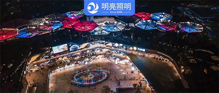 如何通過外墻燈光亮化讓商場更吸引人？