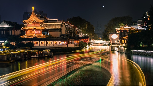 景觀燈光照明設(shè)計中如何達(dá)到節(jié)能效果？